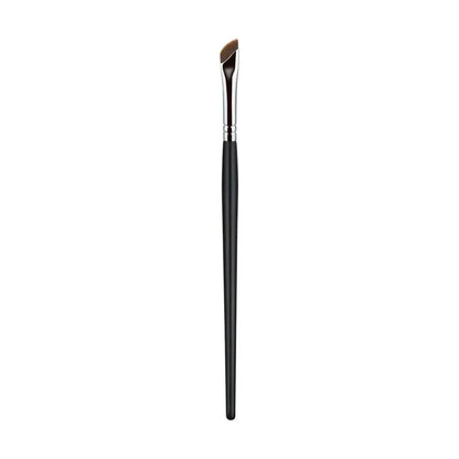 Pincel de maquillaje con borde en forma de hoz en ángulo
